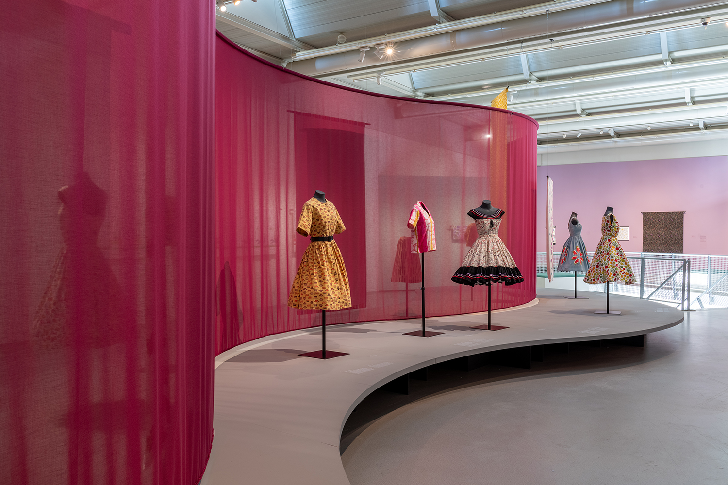 Andy Warhol, The Textiles — museum-expo in Amstelveen